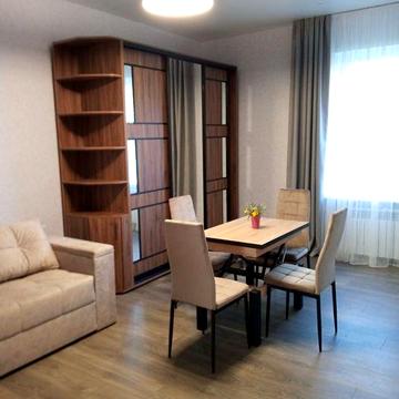 Аренда двокімнтної квартири Центр / фонтан