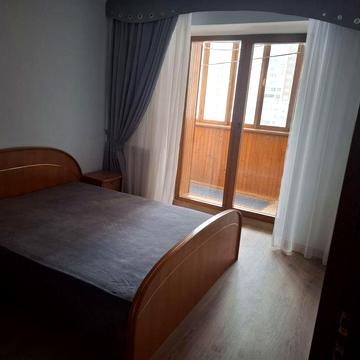 Сдам чудову 3-х кімн. Метро Мінська, Івасюка 20 -А