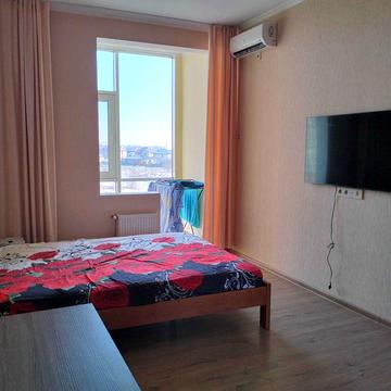 Тепла та затишна квартира в спальному районі