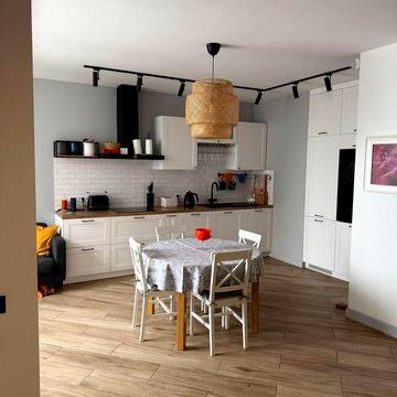 Місто квитів ,4-х кімн ,Квартира видова з новим  ремонтом ЖК Місто квитів