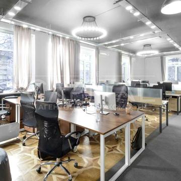 Ярославів Вал вул., 7