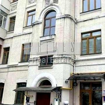 Продаж 1к квартири, царський будинок, вул. Ярославів Вал, 17-Б, центр