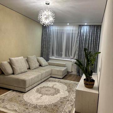 Оренда 2к н/б з ремонтом та гаражем в будинку