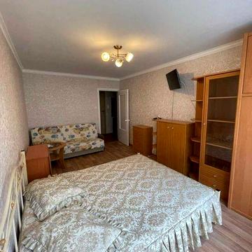 Квартира в оренду вул. Гната Юри 14-В