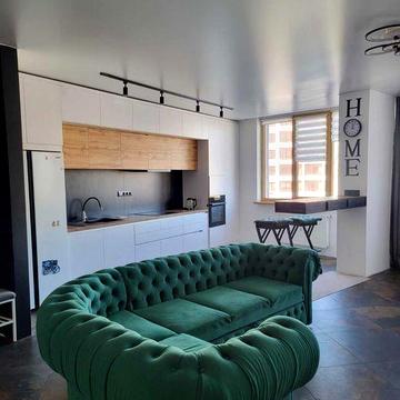 Оренда сучасної 2-кімнатної квартири з кухнею-студією.