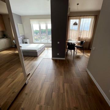 Метрологічна вул., 62