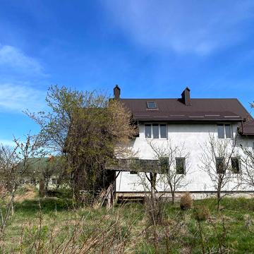 Продаж будинку в с.Скнилів (5 км від Львова)