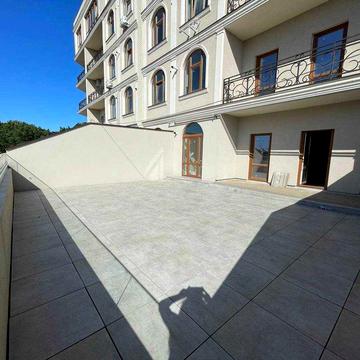 Квартира с террасой у моря 80 м