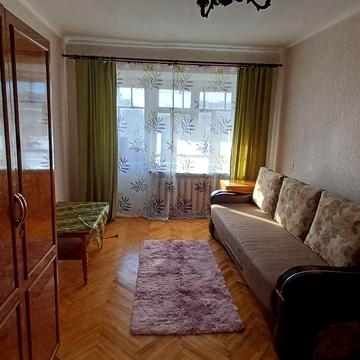 Здається в оренду 1 кім.кв по вуд. Набережній буд. 6.