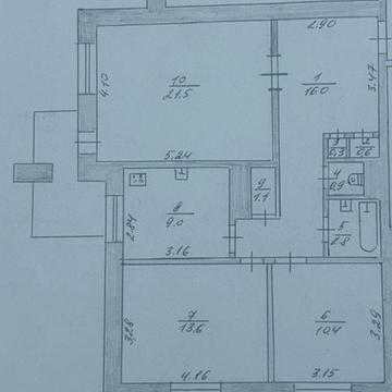 Продається 3х кімнатна квартира з гарним плануванням.