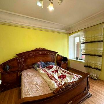 Квартира 41 м2 на Преображенська вул