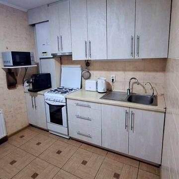 Продаж 1 км квартири на Академічному