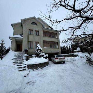 Продаж будинку Озерна LIN 42292