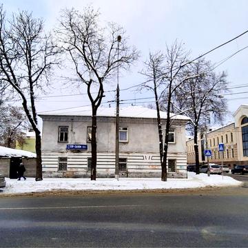 Продам 2к в самому центрі міста