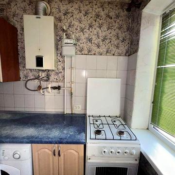 Оренда однокімнатної на Інституті