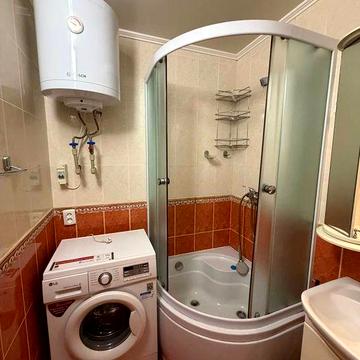 1-к квартира, Ковалівка, 3/5, з меблями і технікою