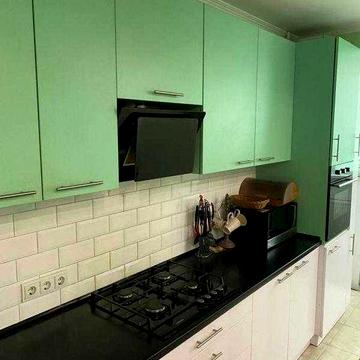 Продам нову 2-квартиру в цегляному будинку-Черемушки