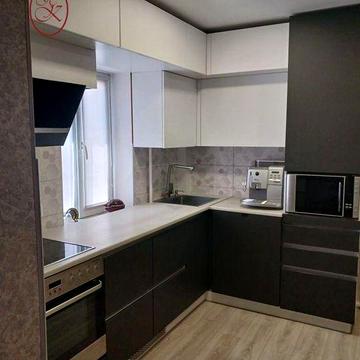 Будинок та +окрема ділянка,3км від Молодіжного