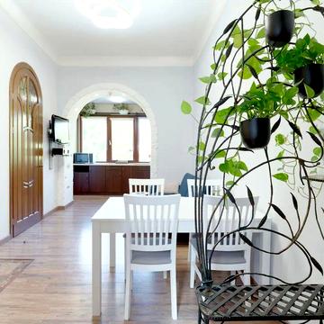 Продам 2 к.квартиру Поділ Межигірська Нижній Вал Контрактова площа