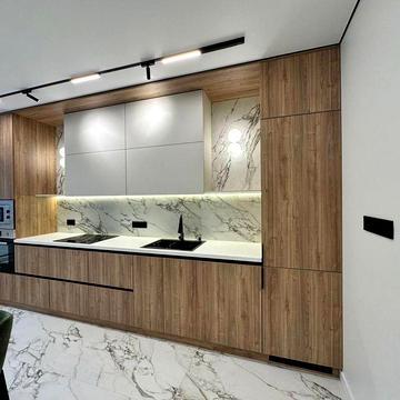 Продаж дизайнерської 1 км квартири поруч з озером