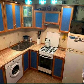 Продам 4-кімнатну квартиру на Черемушках, вул. Маршала Малиновського