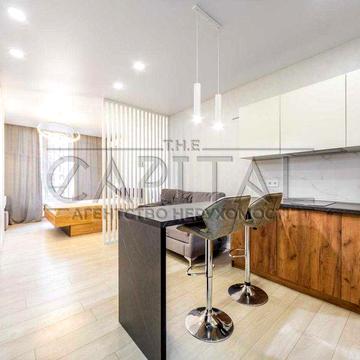 Видовая квартира студия ЖК Новопечерская Вежа