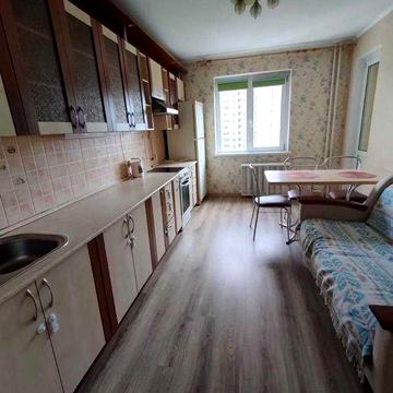 Продам 1кім.квартиру вул.Милославська,Троєщина SL