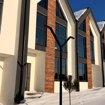 Продаж таунхаусу Aura Village