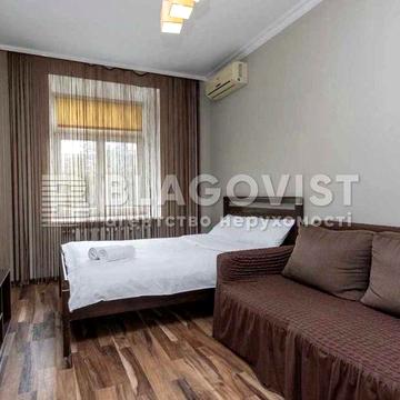 Продаж 2кімнатної квартири, Печерськ, м. Палац Україна, вул Коновальця