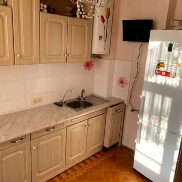 Софіївська вул., 30