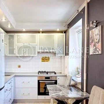 Продаж 3к квартири з ремонтом Тульчинська 7 Куренівка