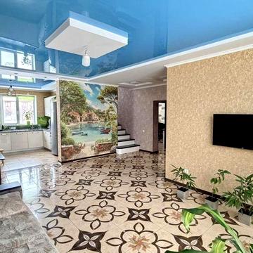 Продам затишний будинок на Роменській