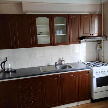 Підлісна вул., 5