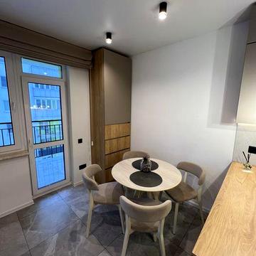 Оренда жк.Веселка простора квартира