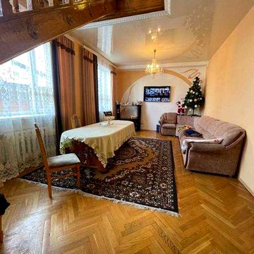 Продаж цегляного Будинку :Вул Новознесенська