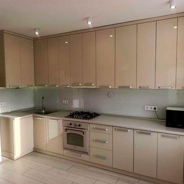 Здається 1-кім. квартира в новобудові  на Сихові вул. Монастирського.