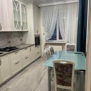 Здам 2к квартиру в Луцьку