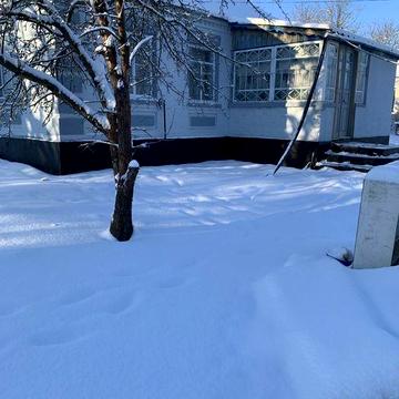 Продам будинок від  власника  в м Тараща  Киівськоі обл.  поблизу лісу