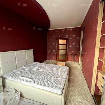 Трикімнатна квартира в центрі. Метро Держпром