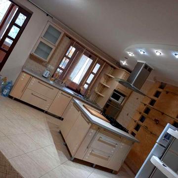 Сдам свою 4-к квартиру