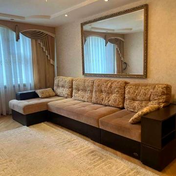 Продаж 2-кімнатної квартири по вул. Зеленій