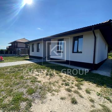 Центральна вул., 208