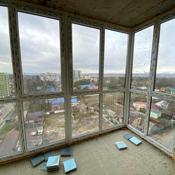 Центр Ірпеня! Видова двокімнатна квартира на газу!