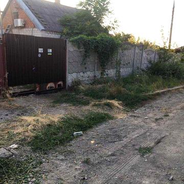 Продаж свого домоволодіння (2 будинки) на правому березі. Без комісії.