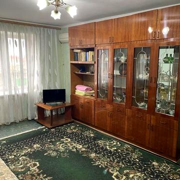 Продам 2-комн. Квартиру на Франко