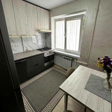 Левада. Здається 1-кімнатна квартира