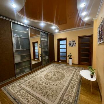 Продається 3-кімнатна квартира в Пасічній