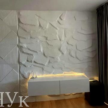 Продається 1 кімнатна квартира поруч з центром.