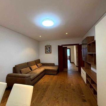 Продається 2-кімнатна квартира