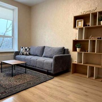 Перша здача. 1кімнатна квартира на Поділлі